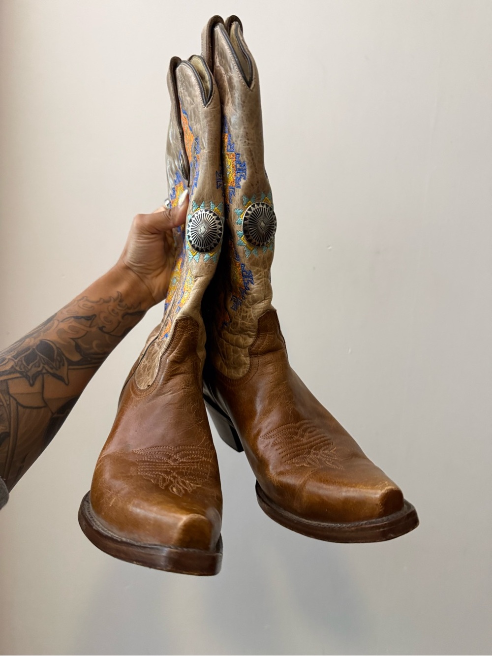 Corral Brown Leather Cowboy Boots with Blue & Yellow Embroidery and Silver - Picture 3 of 9